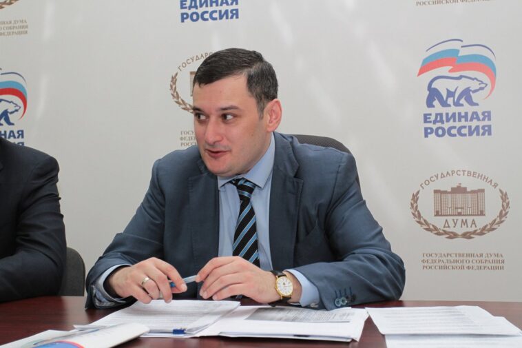 Госдума предложила наделить полицию правом объявлять предостережения гражданам hinshtein