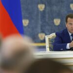 Медведев потребовал от Минфина объяснить неэффективные траты по нацпроектам medvedev-pravitelstvo