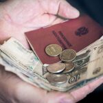 Почему приставы любят должников пенсионеров pensioner-dolgnik